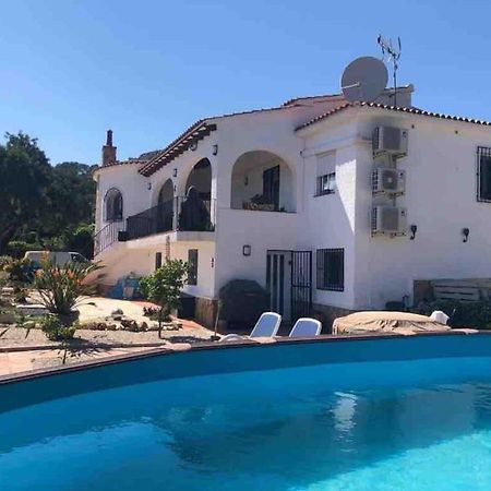 Lovely 2 Bed Apartment In Alcalalí Екстериор снимка
